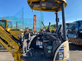 ミニユンボ（ミニショベル）PC30MR-3