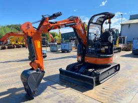 HITACHI Mini Excavator ZX30UR-5B