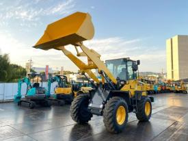 ホイールローダー（タイヤショベル）WA100-5