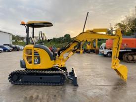 ミニユンボ（ミニショベル）PC35MR-3