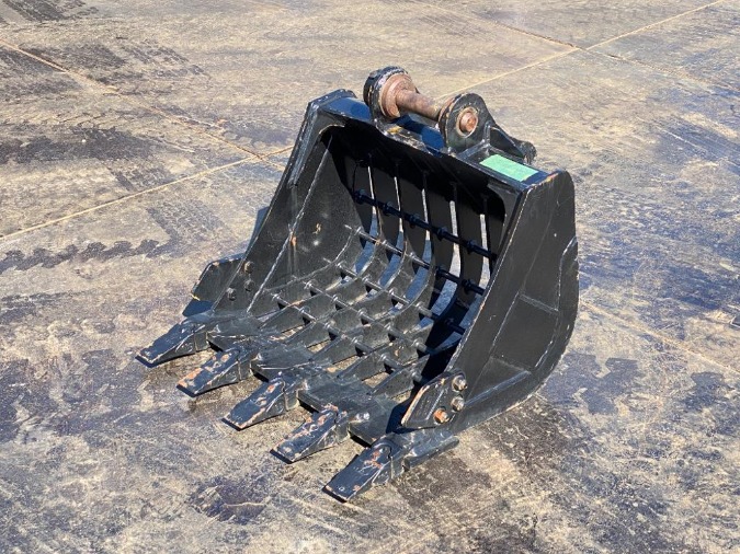 重機アタッチメント 