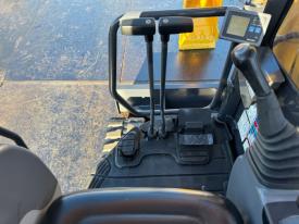 ミニユンボ（ミニショベル）PC30UU-5