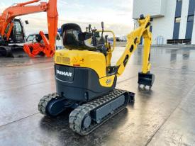 ミニユンボ（ミニショベル）J09