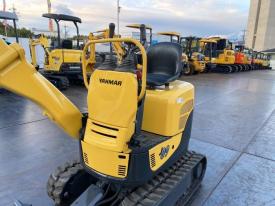 ミニユンボ（ミニショベル）J09