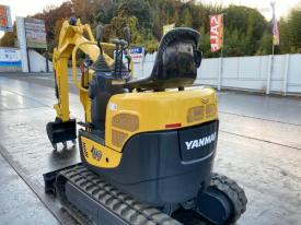 ミニユンボ（ミニショベル）J09