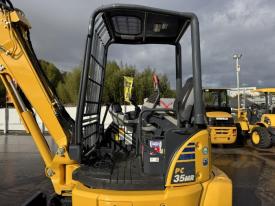 ミニユンボ（ミニショベル）PC35MR-5