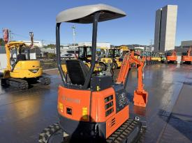 ミニユンボ（ミニショベル）ZX17U-5A