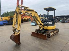 KOMATSU Mini Excavator PC30MR-5