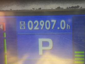 ミニユンボ(ミニショベル)PC30MR-5