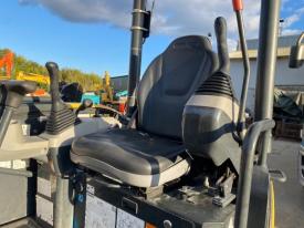 ミニユンボ（ミニショベル）PC30MR-5