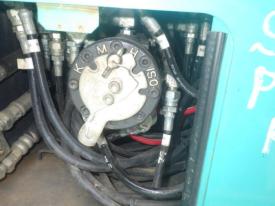 ミニユンボ（ミニショベル）SK30SR-6