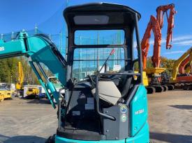 ミニユンボ（ミニショベル）SK30UR-6