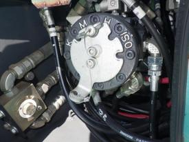 ミニユンボ（ミニショベル）SK28SR-6