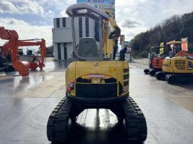 ミニユンボ（ミニショベル）B4-6A