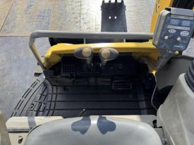 ミニユンボ（ミニショベル）B4-6A