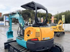 ミニユンボ（ミニショベル）U-40-6E