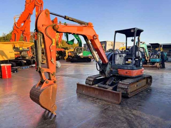 ミニユンボ（ミニショベル）ZX40U-5B