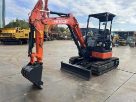 HITACHI Mini Excavator ZX30U-5B