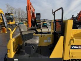 キャリアダンプC30R-1