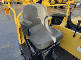 キャリアダンプC30R-1