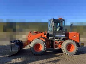 ホイールローダー（タイヤショベル）LX70-7