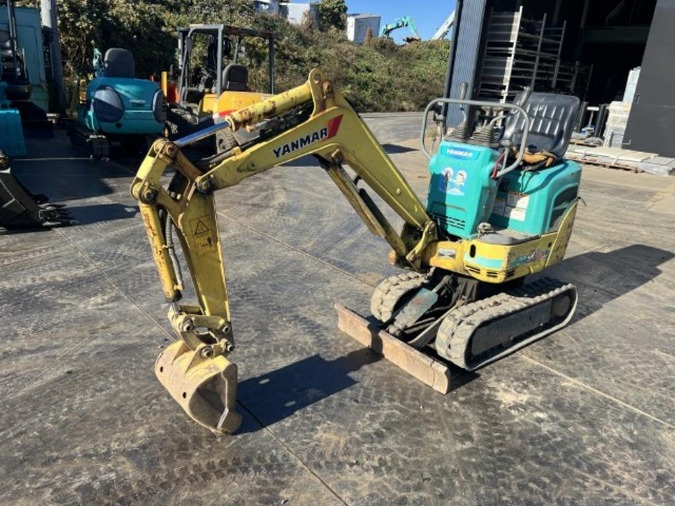 ミニユンボ(ミニショベル)SV08