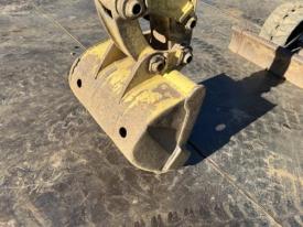 ミニユンボ（ミニショベル）SV08