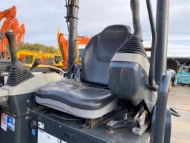 ミニユンボ（ミニショベル）PC30MR-5