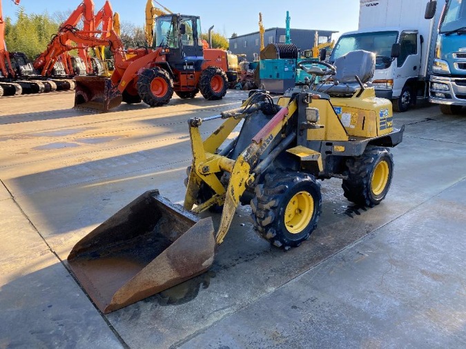 ホイールローダー（タイヤショベル）WA10-6