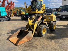 ホイールローダー（タイヤショベル）WA10-6