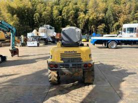 ホイールローダー（タイヤショベル）WA10-6