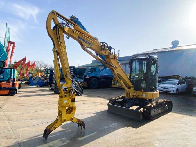 ミニユンボ（ミニショベル）2t~3t PC35MR-3N1