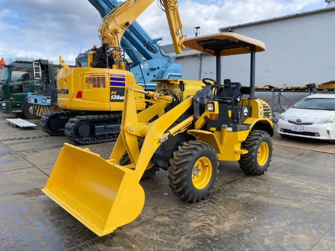 ホイールローダー（タイヤショベル）WA30-6