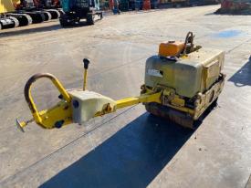 ロードローラーHV60ST