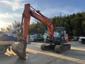 日立 二手中型挖土機(挖掘機) ZX135US-5B