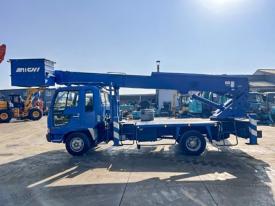 高所作業車SK240