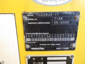 ユンボPC228US-11