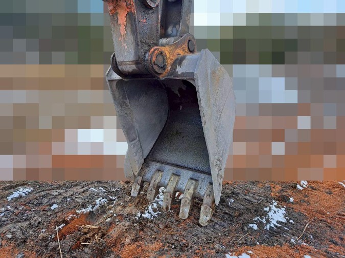  自走式スクリーン 