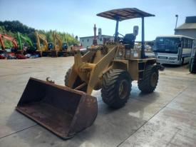 ホイールローダー（タイヤショベル）820