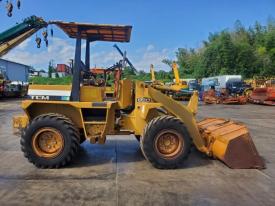 ホイールローダー（タイヤショベル）820