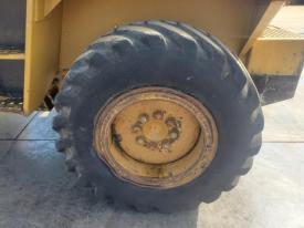 ホイールローダー（タイヤショベル）820