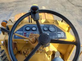 ホイールローダー（タイヤショベル）820