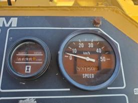 ホイールローダー（タイヤショベル）820