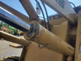 ホイールローダー（タイヤショベル）820