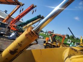 ホイールローダー（タイヤショベル）820