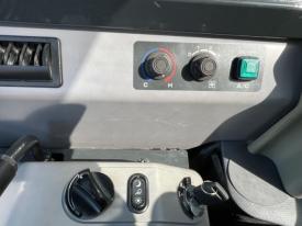 ミニユンボ（ミニショベル）PC30MR-5N0